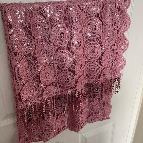 NWT Pink Shawl - Picture 1 of 3